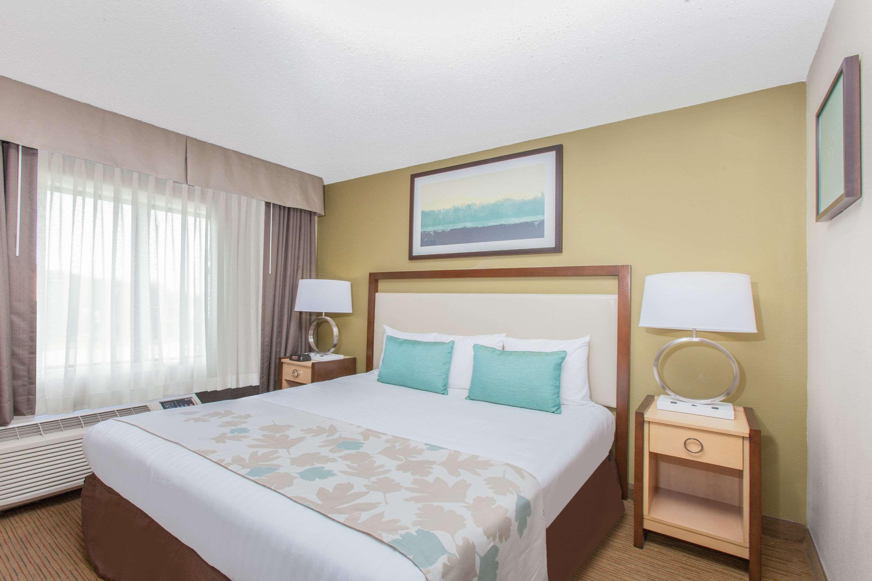Hawthorn Suites Midwest City Bagian luar foto